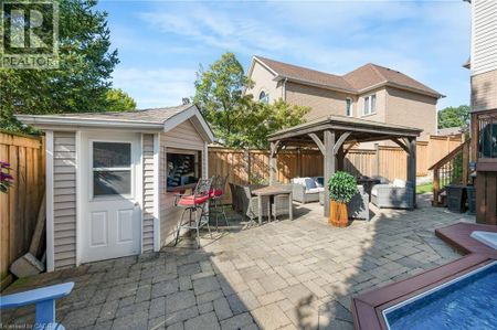 24 SEGWUN Road, Waterdown, Ontario, L8B0K2 - Photo 4