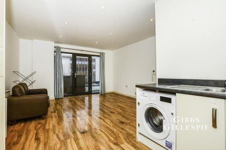 1 bedroom flat to rent - Photo 3