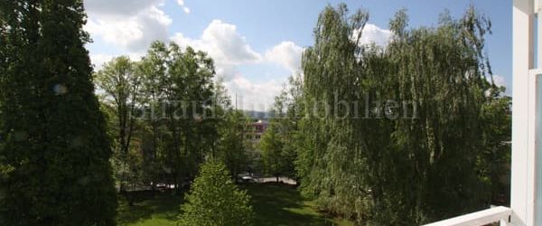 Schöne Lage am Stadtpark, großer Balkon – ID 1012 - Photo 1