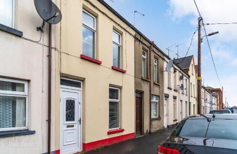 88 Victoria Street, Lurgan, BT67 9DG - Photo 1
