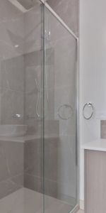 A well-presented home offering exceptional comfort and convenience.. - Photo 4