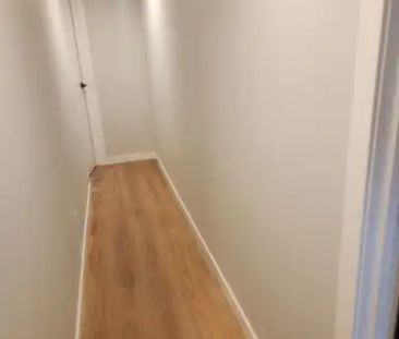 Beautifully designed Basement with heater and control switch, great... - Photo 1