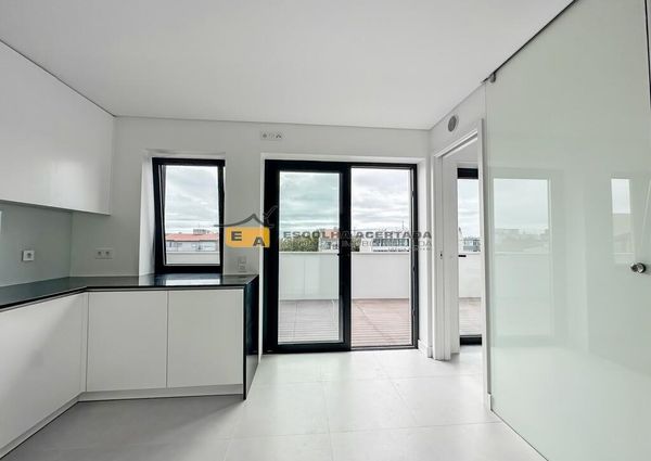 Apartamento T4 em Porto