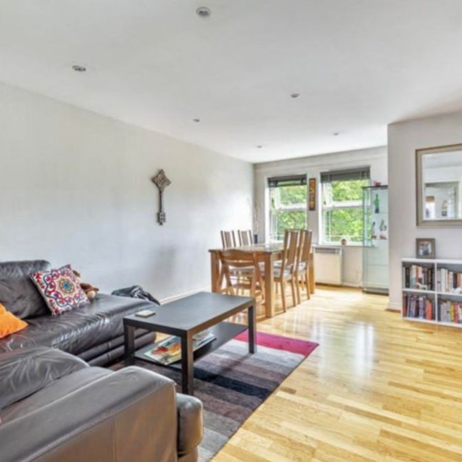 2 Bed Flat, John Archer Way, SW18 - Photo 1