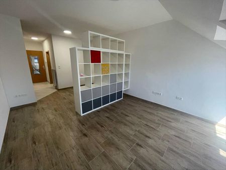 Kiadó jó állapotú lakás - Győr - Fotó 2