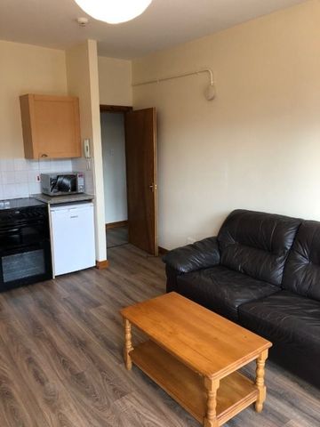 Apt 7, 9 Malone Road, Belfast BT96RT - Photo 2