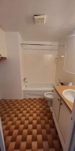 Beau Grand 4 1/2 propre à louer - Photo 4