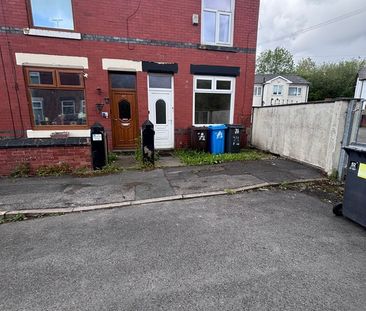 2 Bed Terraced House, Hardman Lane, M35 - Photo 4