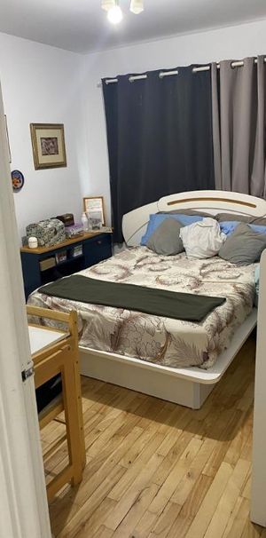 4 ET DEMI DISPONIBLE IMMÉDIATEMENT - Photo 1