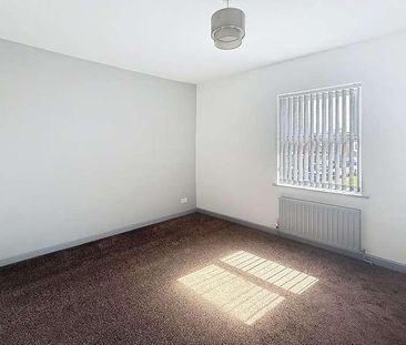 High Street, Knutton, Newcastle Under Lyme, ST5 - Photo 2