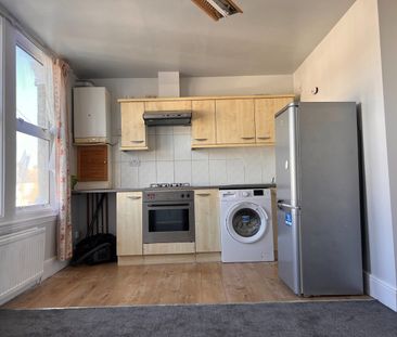 1 Bed Flat, Wellwood Road, IG3 - Photo 6