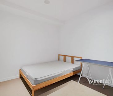 2 Bed, 1 Bath - Photo 4