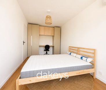 Location Appartement 4 pièces 70m² MARSEILLE 10ème - Photo 4