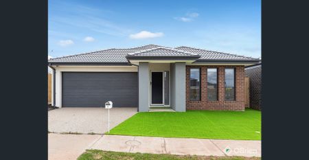 Modern Four-Bedroom Home with Low-Maintenance Living - Photo 5