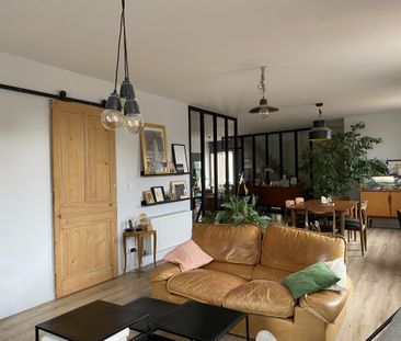Location Maison 5 pièces 184m² CHAZAY D AZERGUES 69380 - Photo 2