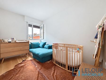 Location Appartement 4 pièces 93m² ROUEN 76000 - Photo 3