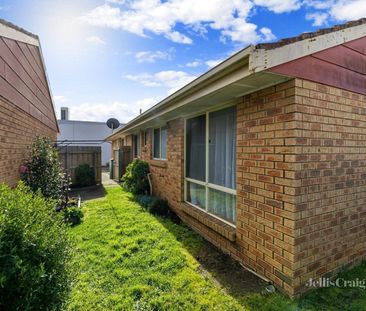 1/118 Albert Street, Sebastopol - Photo 6