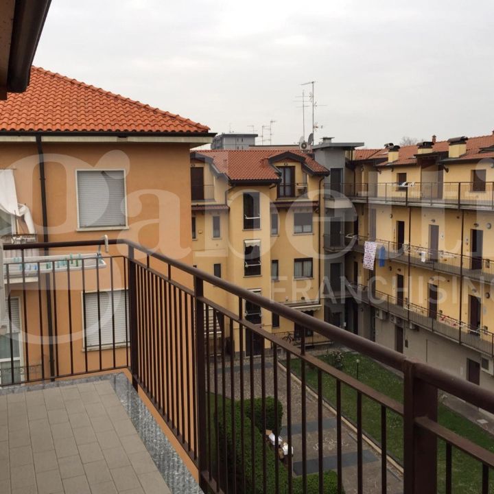 Appartamento in PIAZZA XI FEBBRAIO 3, Cologno Monzese (MI) - Foto 1