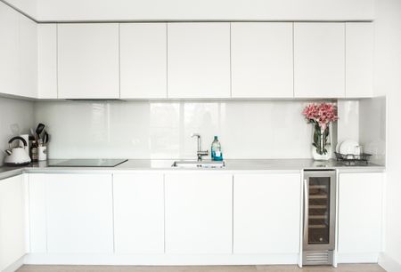 Chiswick High Road, London, Chiswick - Photo 4