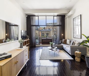 Chic, Contemporary & Cool – The Quintessential Warehouse Pad - Photo 3