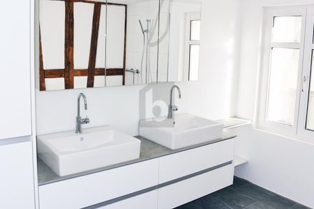 CENTRAL, WITH GARDEN SEATING - Photo 5