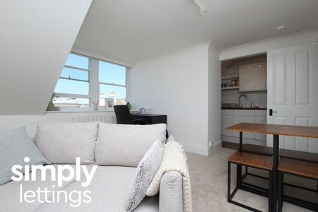 1 Bed property for rent - Photo 2