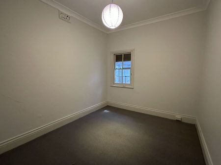 7 Rochford Street, Erskineville NSW 2043 - House For Rent | Domain - Photo 3