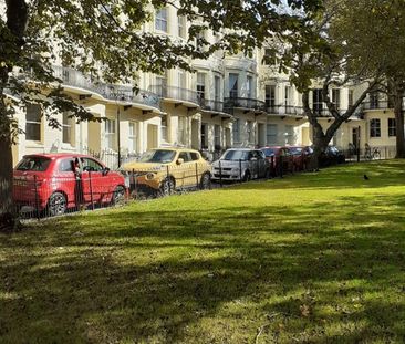 Studio Flat, Powis Square, BN1 - Photo 6