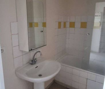 Location appartement 1 pièce 32 m² à Privas (07000) - Photo 4