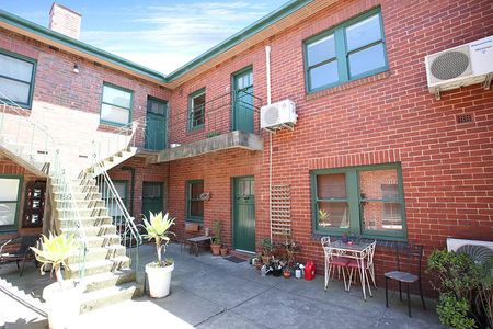 08/180 Lennox Street, Richmond VIC 3121 - Photo 2
