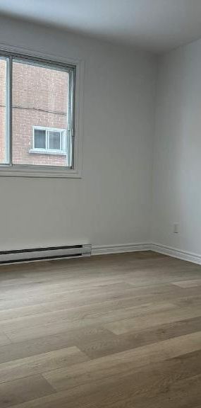 MELATTI LOUER "Salles De Repos": 4 ½ à louer à LaSalle - Photo 1