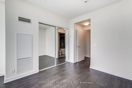 For Lease - 2221 Yonge Street Unit# 5602, Toronto, Ontario - Photo 3