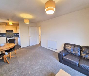2 Bed Flat, Signet Square, CV2 - Photo 2