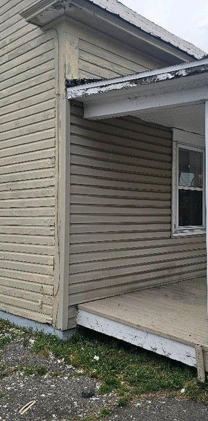 Maison 4 1/2 sur 2 étage - Photo 1