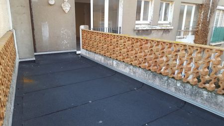 Location Appartement 3 pièces 60m² LE PORTEL 62480 - Photo 2