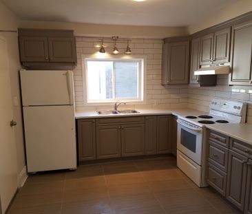 For Lease - 290 Eulalie Avenue Unit# Unit 1 (MAIN), Oshawa, Ontario - Photo 4