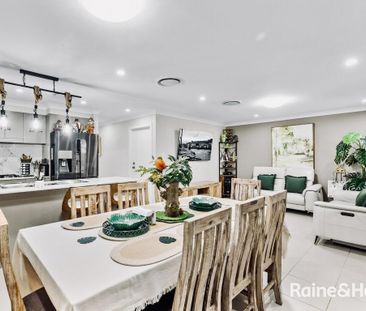 Modern Three Bedroom Home with Spacious Outdoor Entertaining - Photo 2