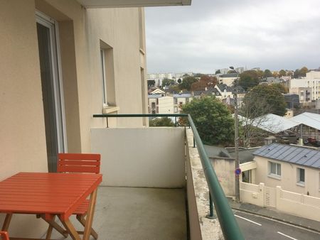 APPARTEMENT BREST /T2 AVEC PARKING PRIVATIF+BALCON - Photo 5