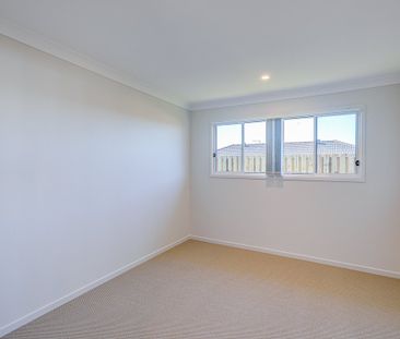 Family Friendly 4 Bedroom Home In Great Location - Photo 3