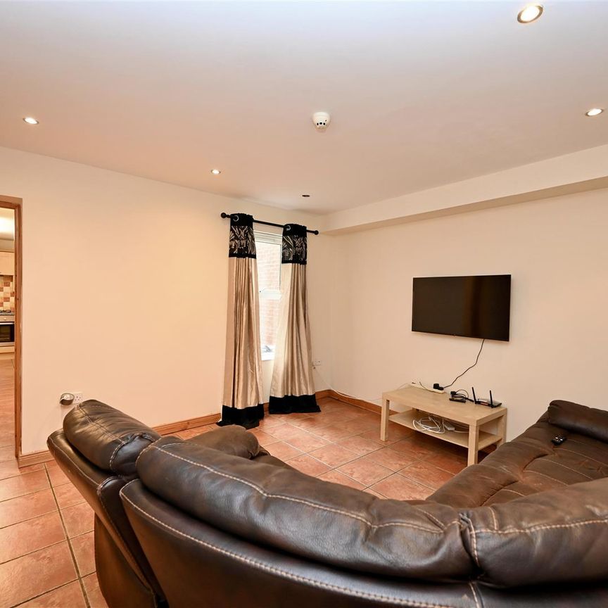 34C Edinburgh Street, Belfast, BT9 7DS - Photo 1