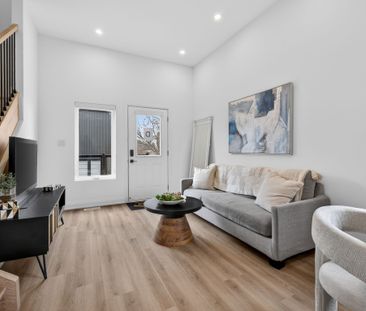 For Lease - 221 Churchill Avenue Unit# D, Toronto, Ontario - Photo 3