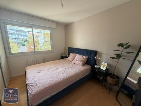 Location Appartement 2 pièces 47m² CHAMALIERES 63400 - Photo 3