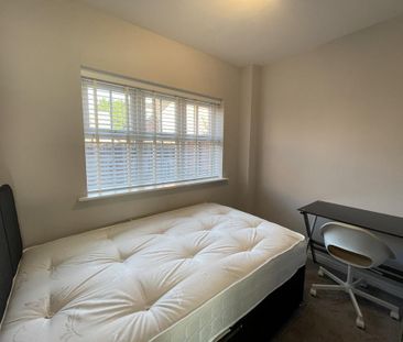 5 bedroom house to rent - Photo 2