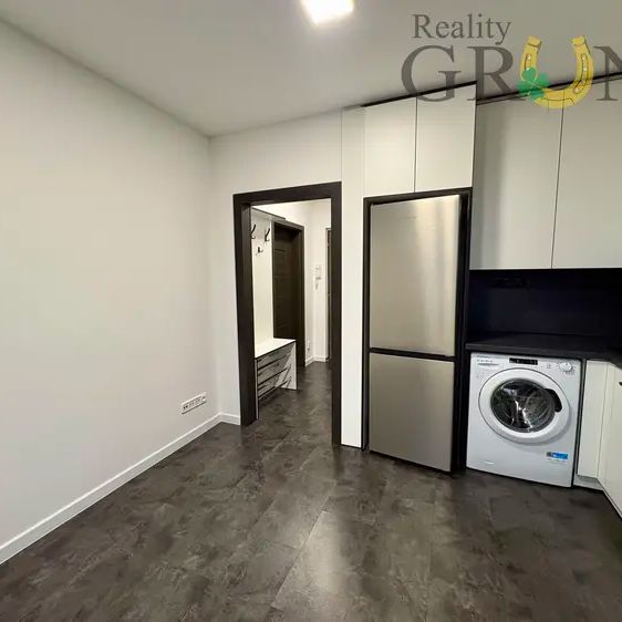 Pronájem bytu 1+1 36 m - Fotografie 1