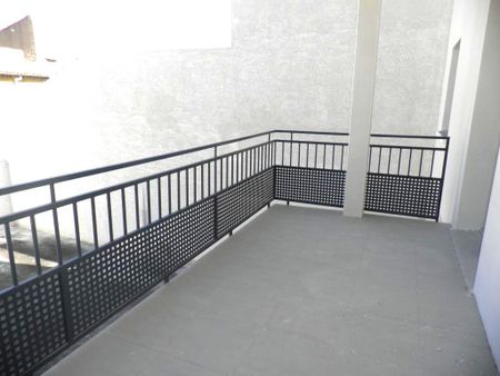 A LOUER T2BIS TERRASSE NARBONNE - Photo 2