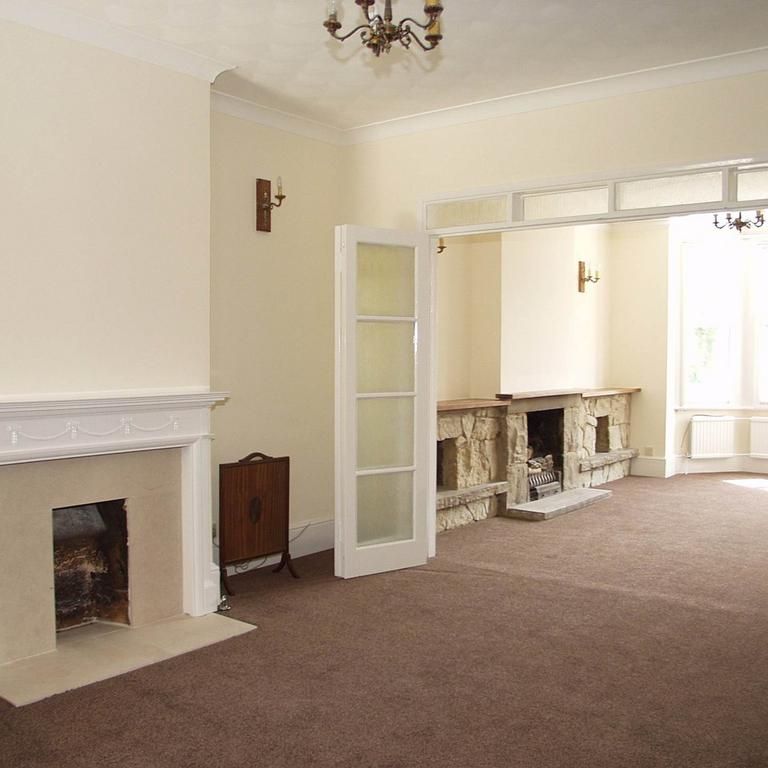 4 bedroom semi-detached house to rent - Photo 1