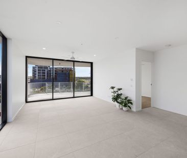 Brand New 3 Bedroom Apartment in Ideally Located in Birtinya - Photo 2