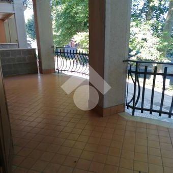 Trilocale in affitto - Photo 2