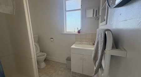 3 Bedroom - Allenton Pet Friendly! - Photo 5