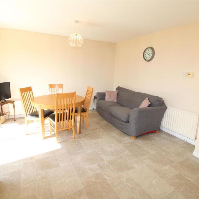 10 Blackthorn Road, Newtownabbey, BT37 0GH - Photo 1